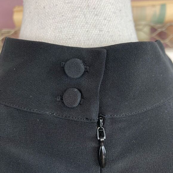 FRAME BNWT pure silk sexy high neck button with cutout neckline silk blouse🦋 - Picture 4 of 9